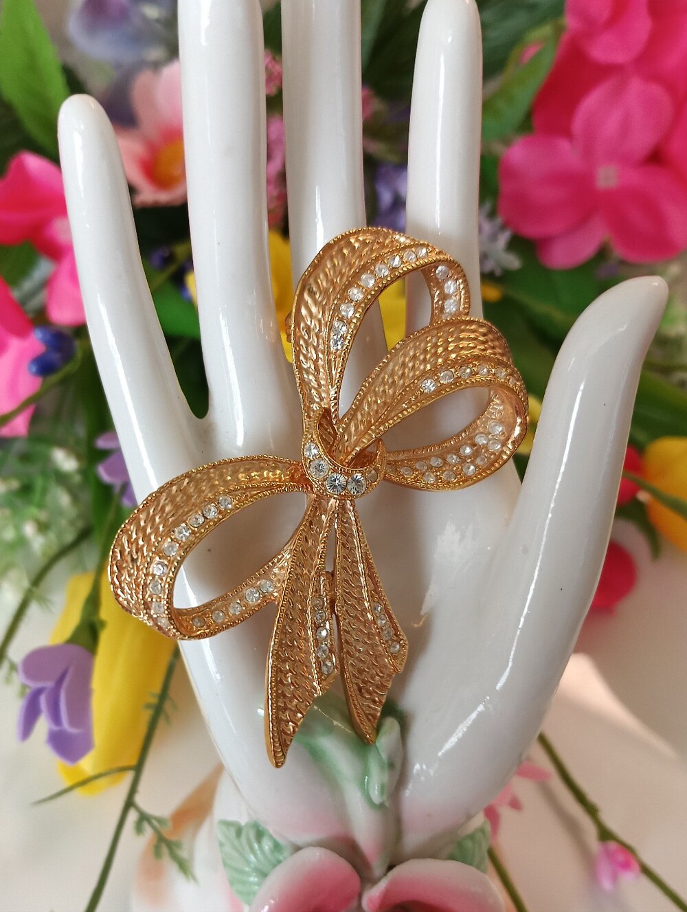 Vintage Roman Gold Rhinestone Bow Brooch